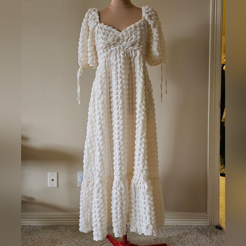 Endless Rose White Maxi Dress